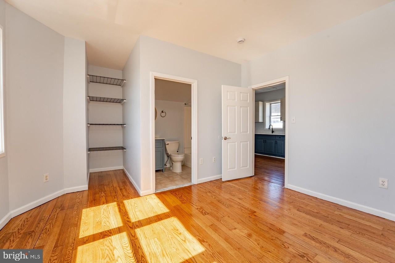 222 S RHODE Avenue unit: 5 - Photo 6 of 27