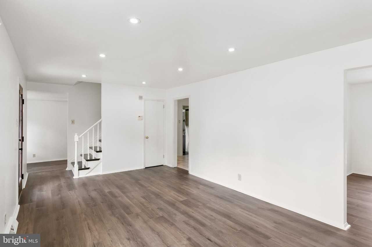 116 Eaton Pl - Photo 5 of 20