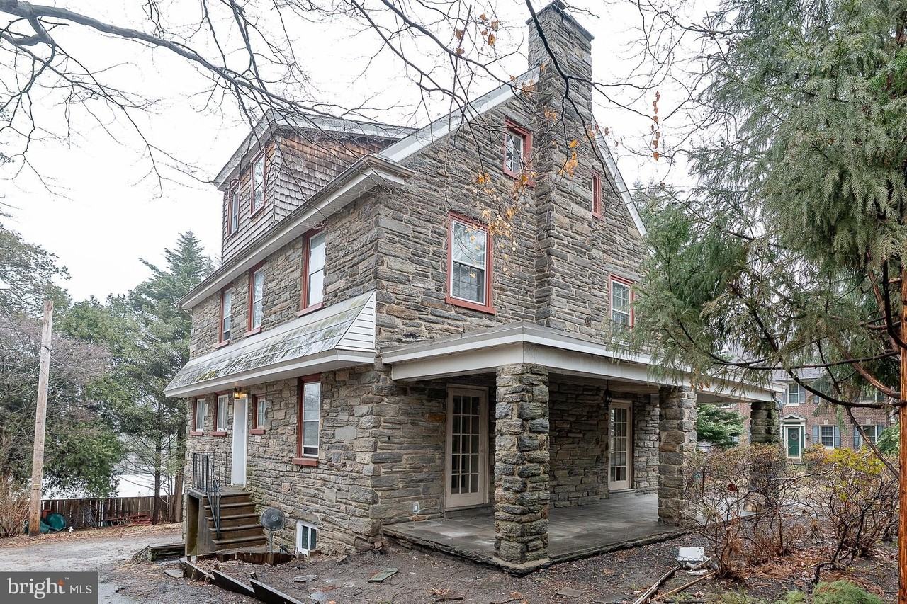 625 Chelten Hills Dr - Photo 2 of 50