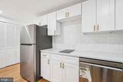 1223 Spruce St #3F - Photo 1 of 1