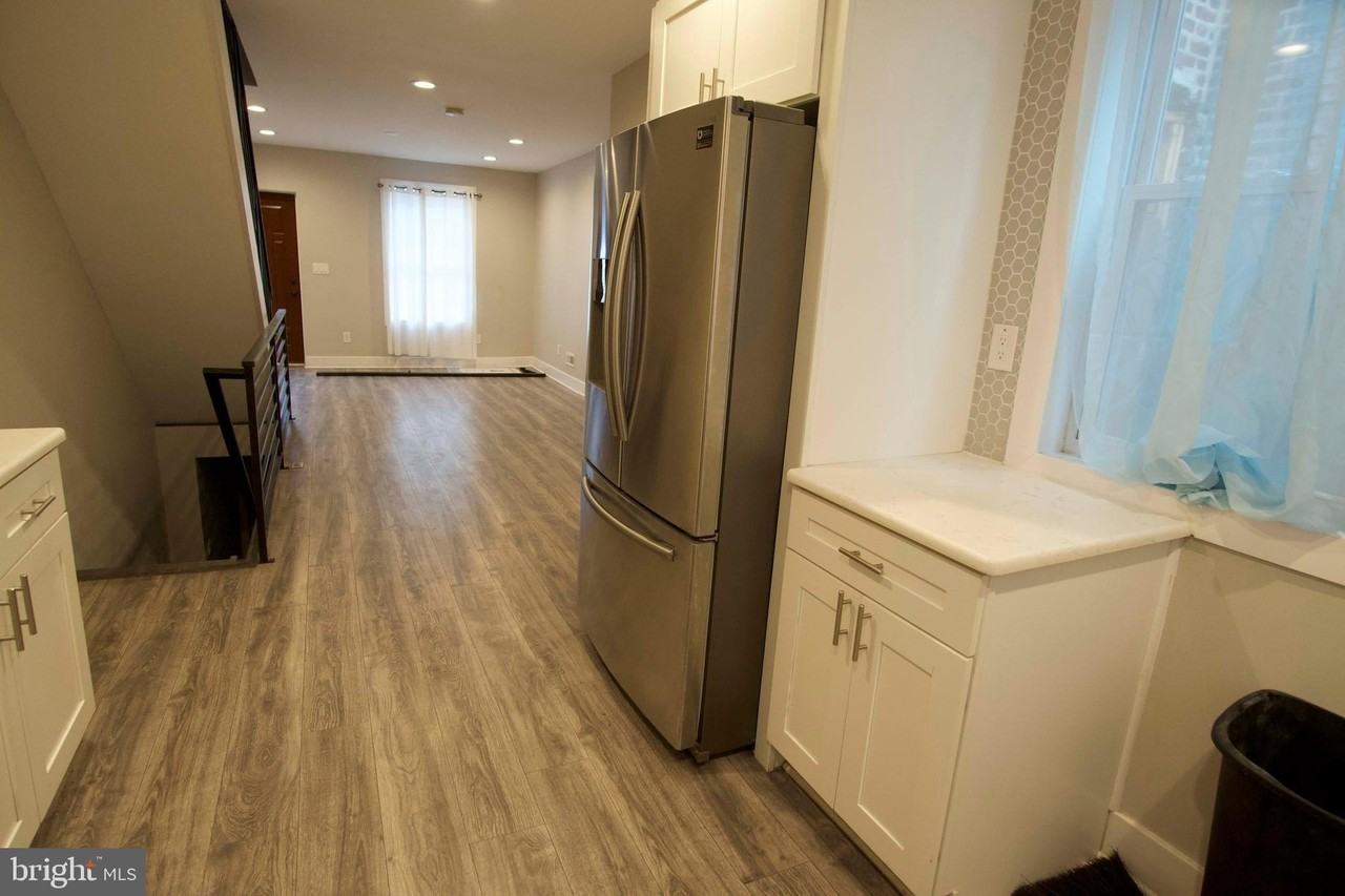 1734 S Ringgold St - Photo 5 of 18