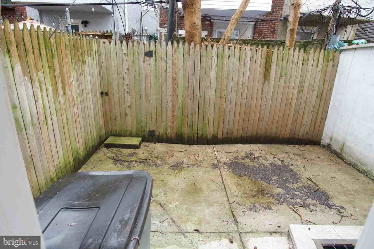 1734 S Ringgold St - Photo 7 of 18