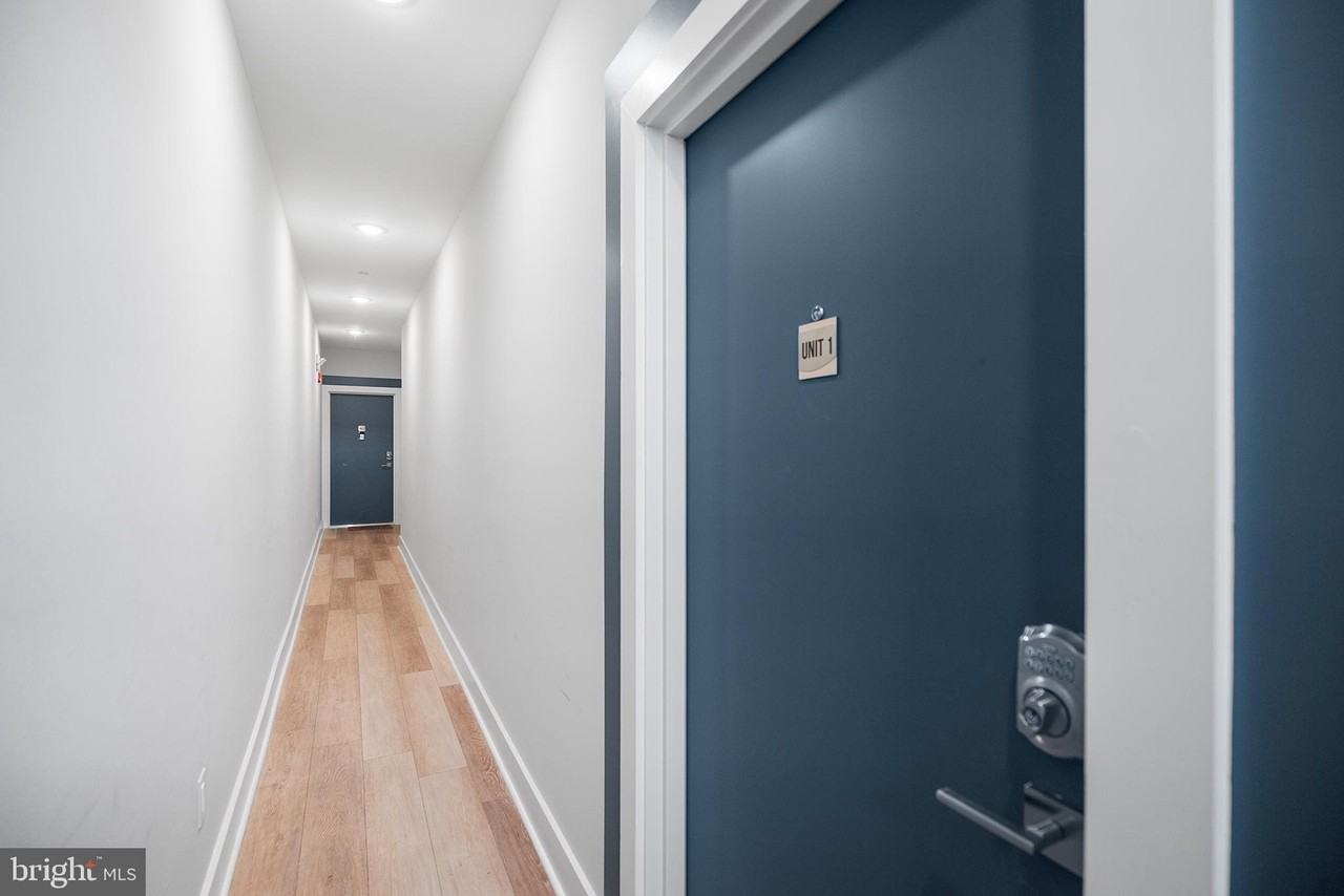 1924 N 6th St #1 - Photo 3 of 17