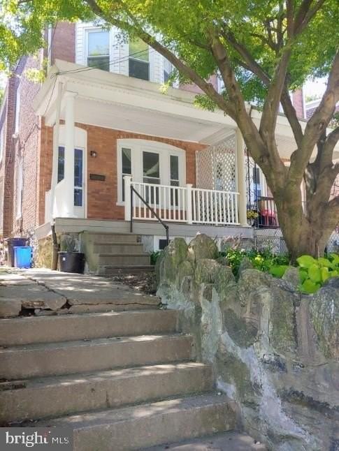 351 Krams Ave - Photo 3 of 19