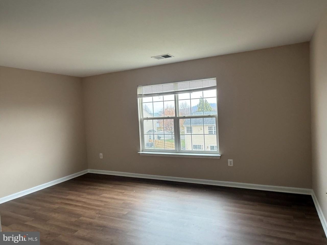 2165 Cottonwood Ln Unit 2165 - Photo 5 of 22