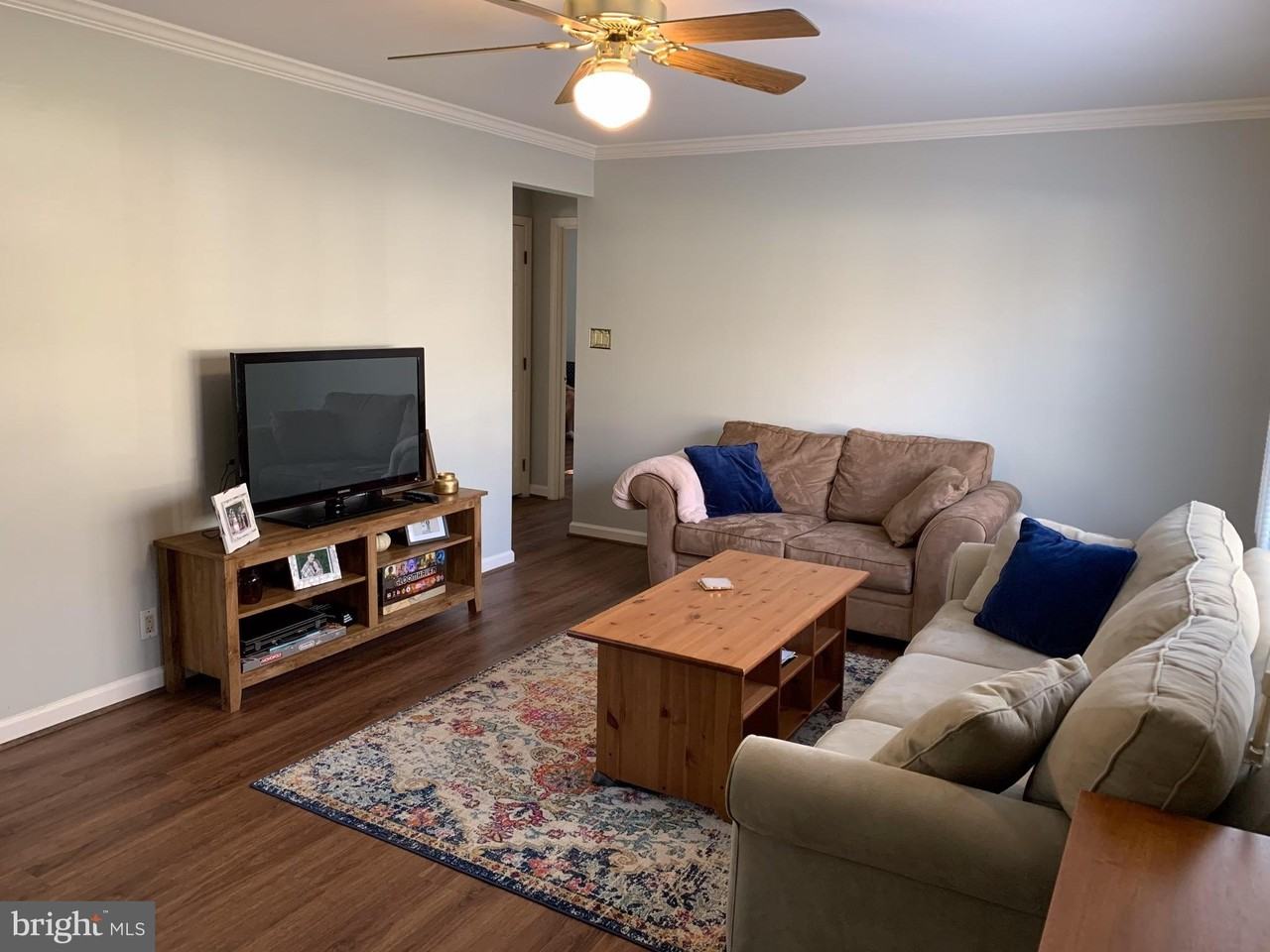 3010 Strathmeade St - Photo 3 of 14