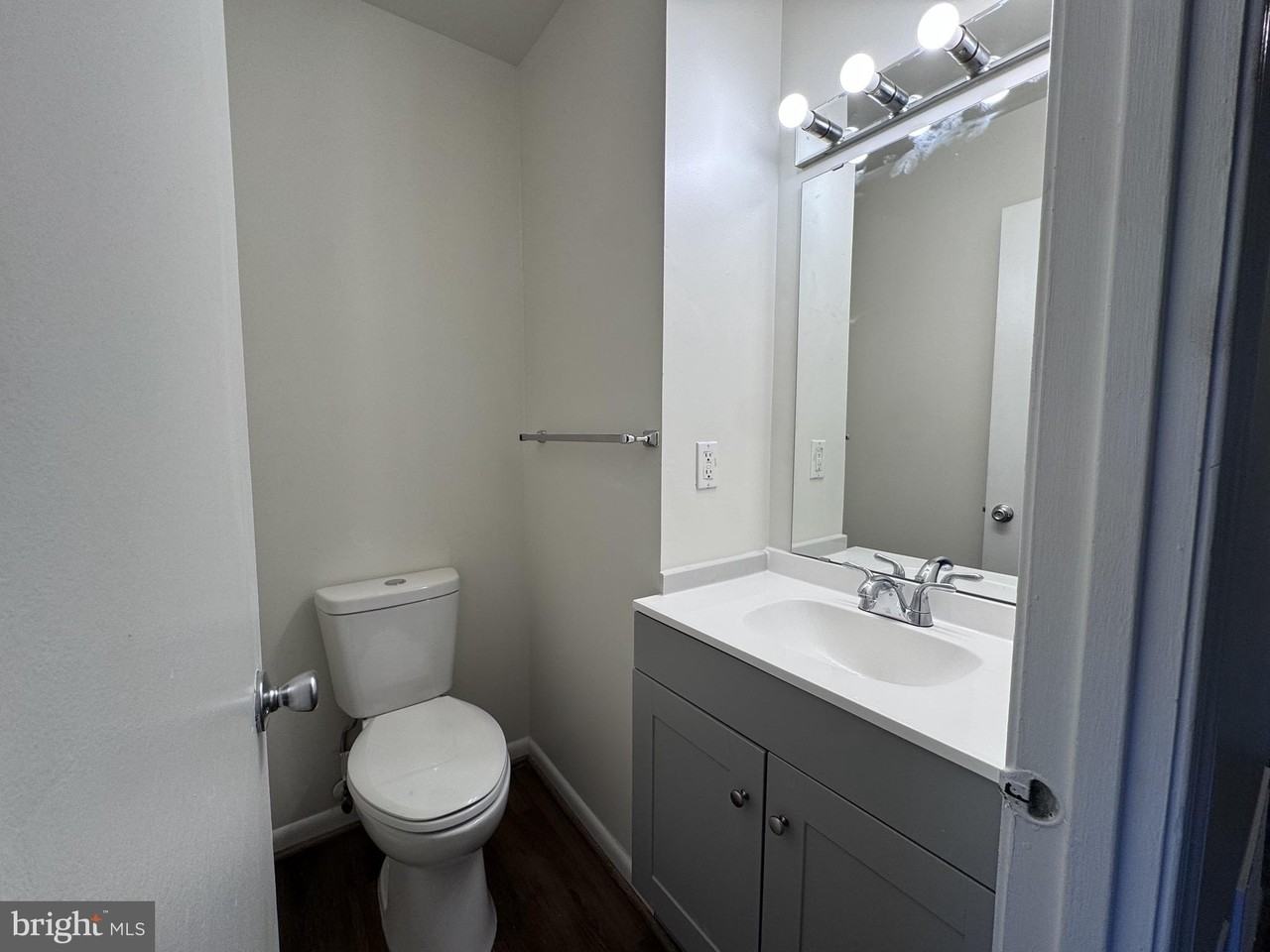 12335 Woodlawn Ct - Photo 5 of 18