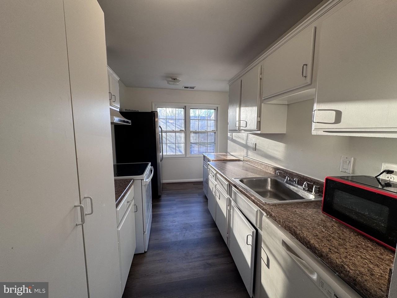 12335 Woodlawn Ct - Photo 7 of 18