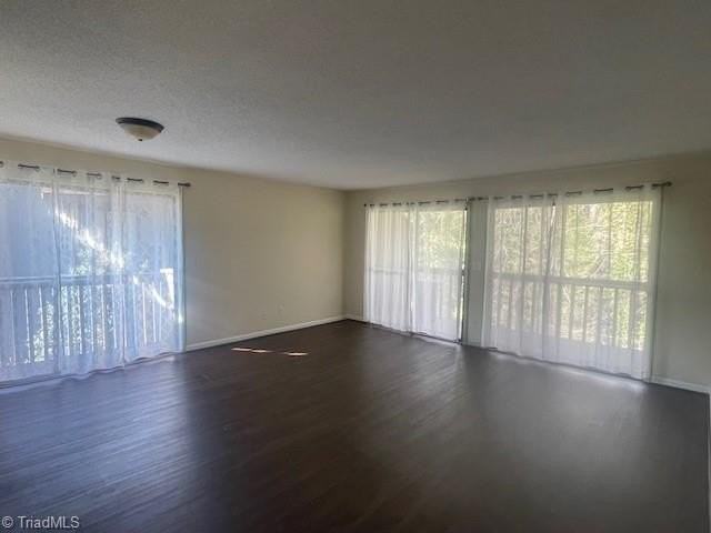 114 Cedar Cove Ln - Photo 3 of 11