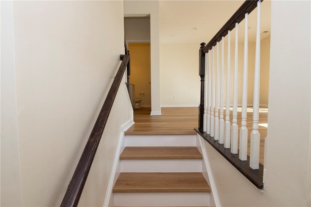 1719 St Johns Ln - Photo 5 of 46