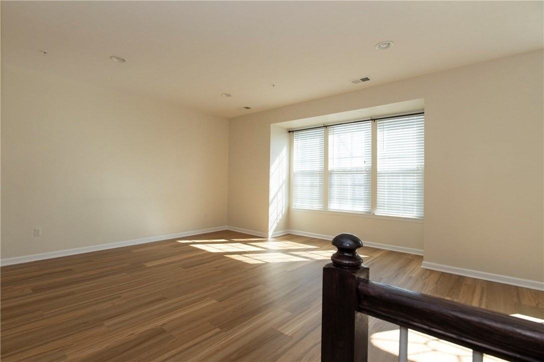 1719 St Johns Ln - Photo 6 of 46