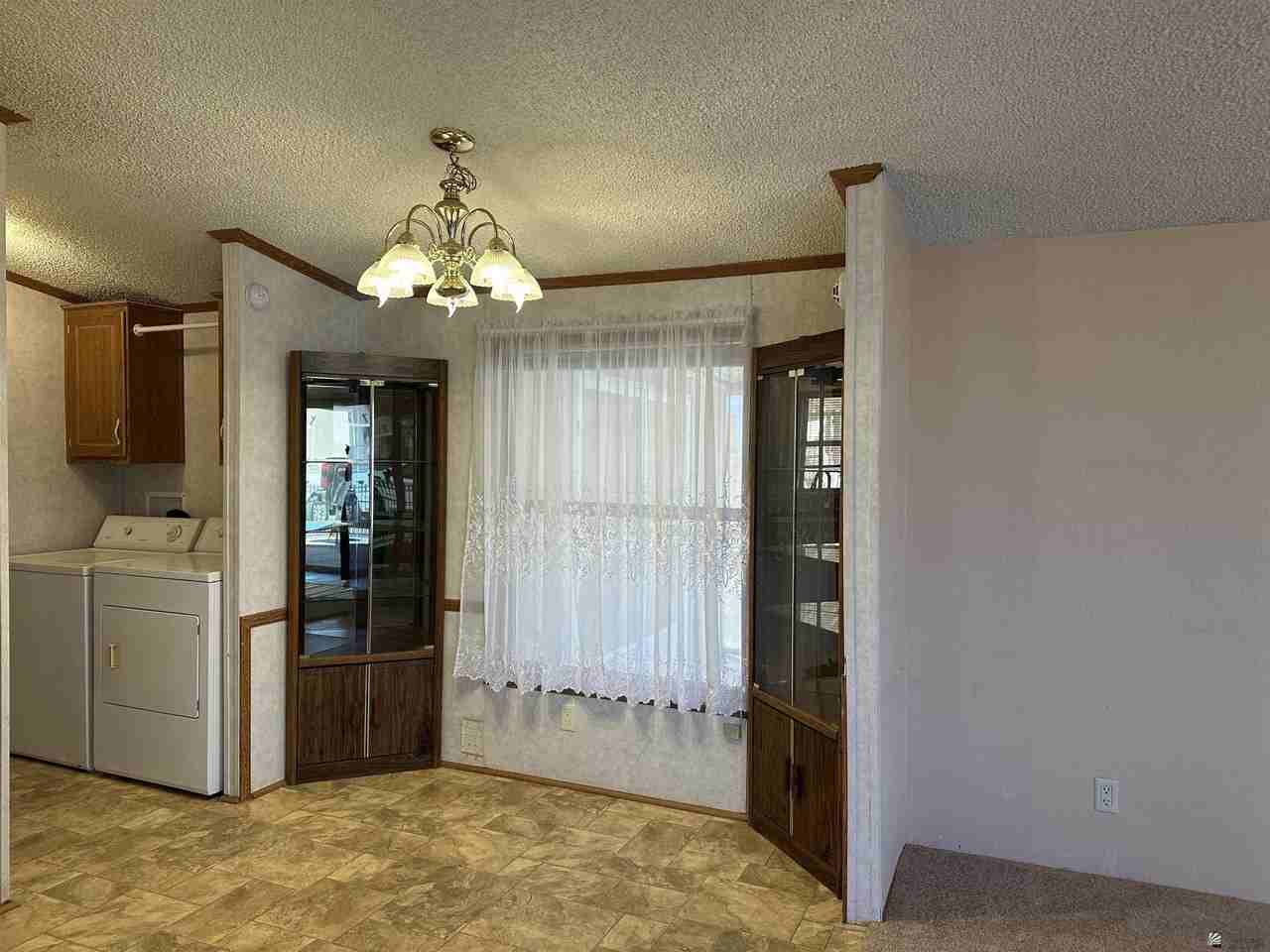 3409 S Salida Del Sol Ave - Photo 6 of 32