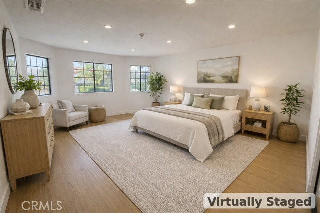 526 S Catalina Ave - Photo 2 of 8