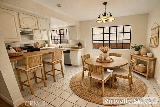 526 S Catalina Ave - Photo 3 of 8