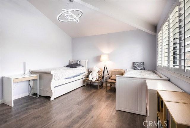 16 Monterey Ct - Photo 5 of 8