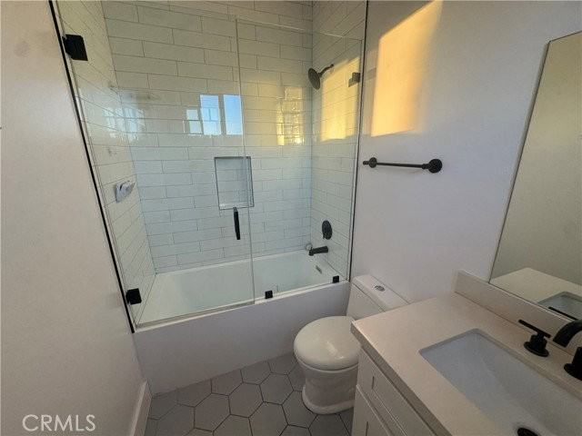 5921 Dauphin Ave #3 - Photo 3 of 8
