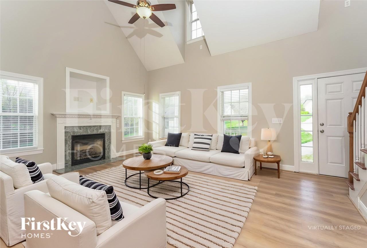 118 Hagen Rd - Photo 3 of 19