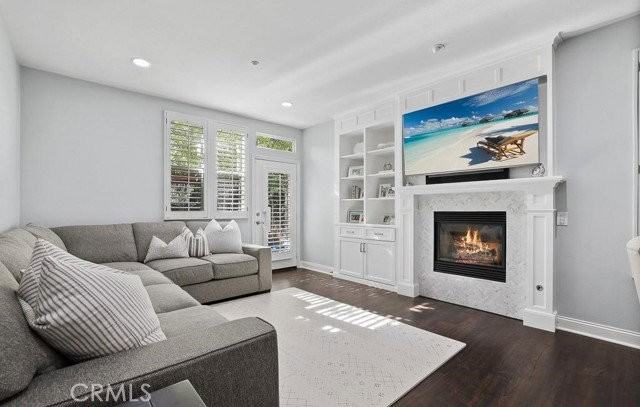 2450 Elden Ave #E - Photo 5 of 8