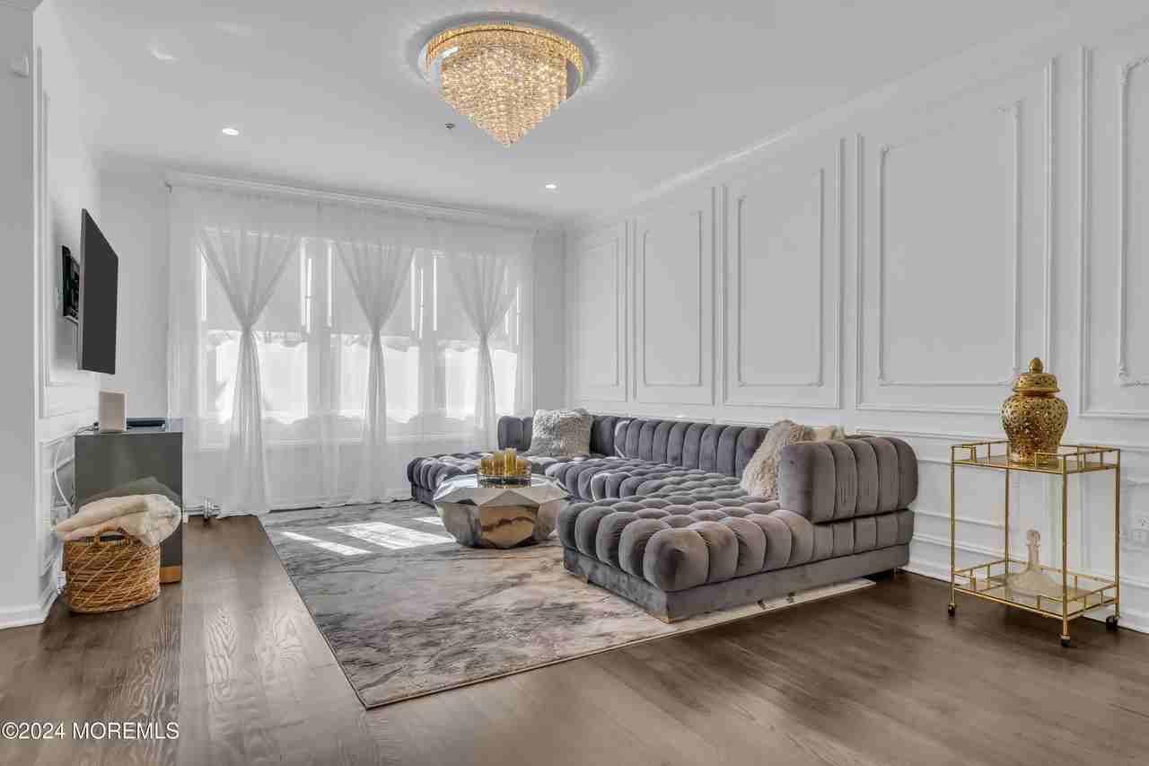 9 Madison Ave - Photo 5 of 29