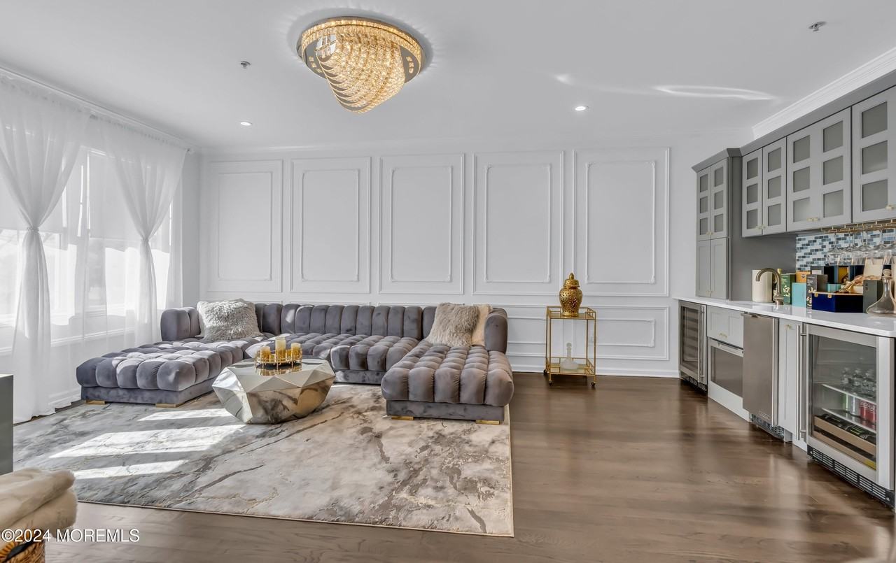 9 Madison Ave - Photo 6 of 29