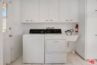 19732 Henshaw St - Photo 3 of 8
