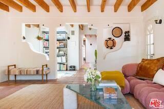 3539 Canon Dr - Photo 2 of 8