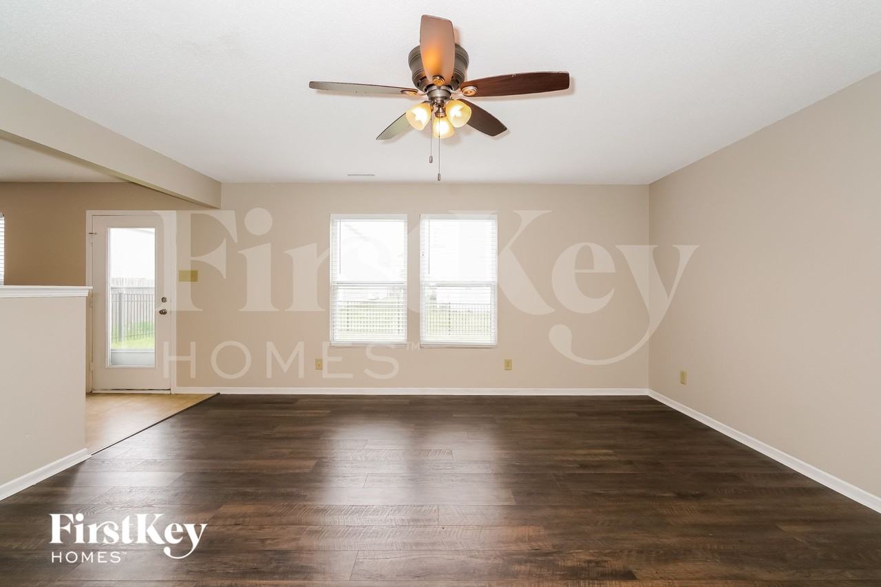 8324 Centenary Dr - Photo 2 of 15