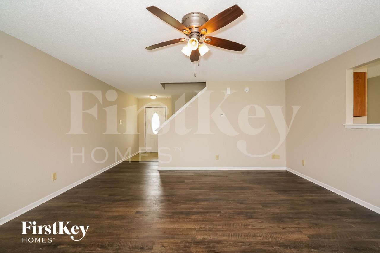 8324 Centenary Dr - Photo 3 of 15