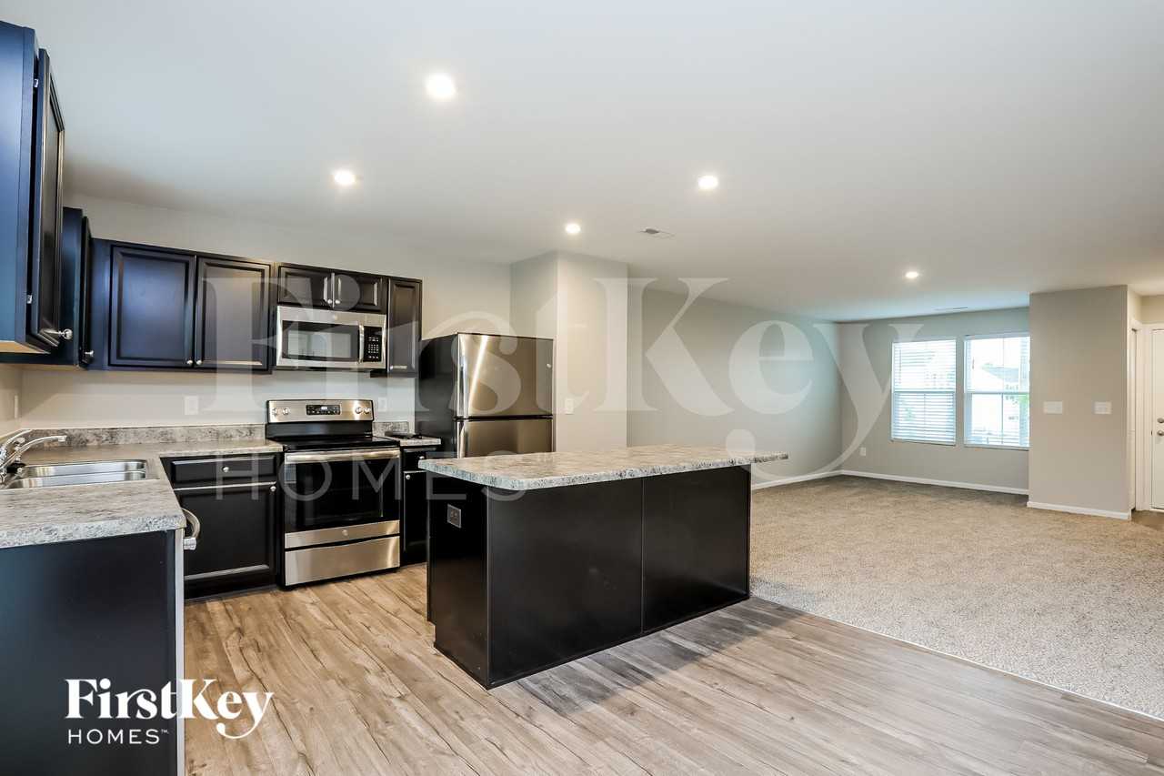 14 Windchime Ct - Photo 7 of 15