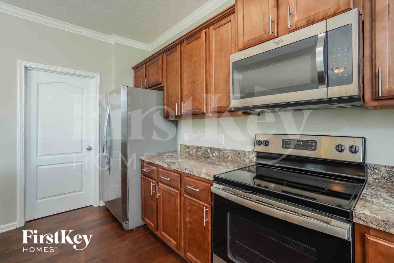 1958 Rock Springs Way - Photo 6 of 15