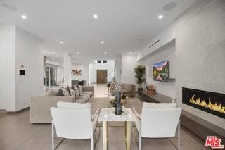 6379 Colgate Ave - Photo 6 of 8