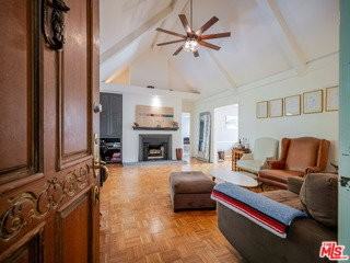 1321 N Hayworth Ave #C - Photo 2 of 8