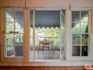 1321 N Hayworth Ave #C - Photo 5 of 8