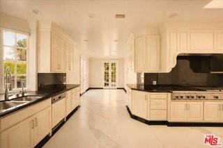 801 N Alta Dr - Photo 6 of 8