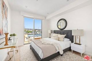 1414 1/2 S Beverly Dr #201