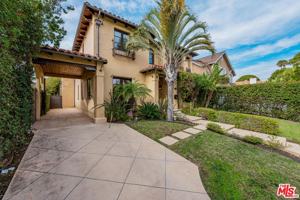 featured image of 305 N Palm Dr