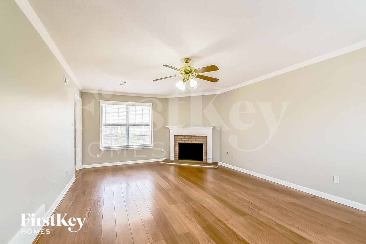 8664 Forest Breeze Dr - Photo 4 of 15