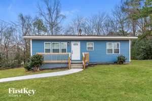 featured image of 401 Sparella St