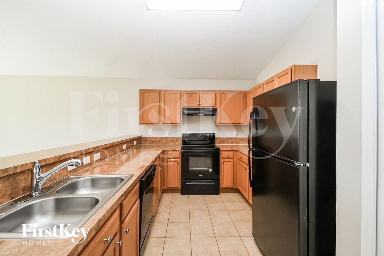 7574 Mishkie Dr - Photo 7 of 15