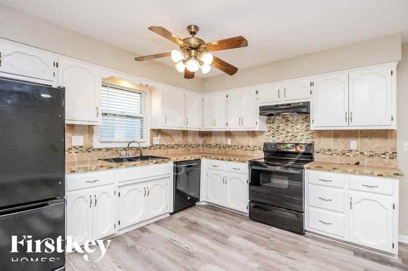 1912 Nw 62nd Ter - Photo 5 of 15