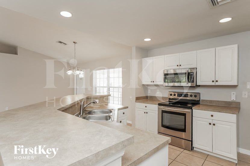 2908 51st St Sw - Photo 6 of 15