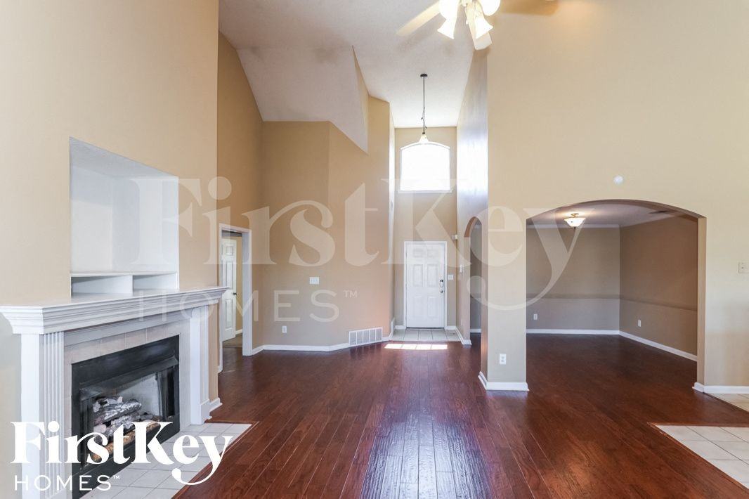 9920 Calderdale Dr - Photo 3 of 14