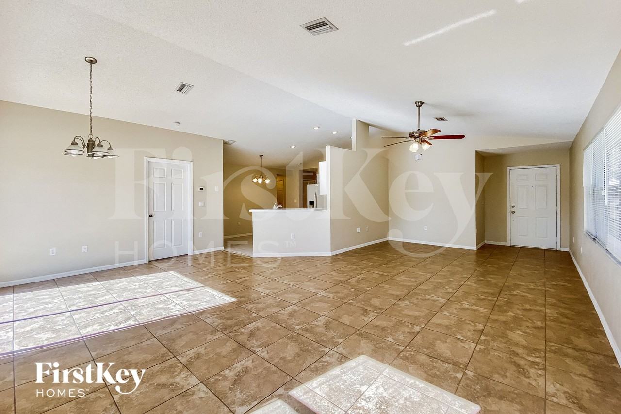 8418 Goldome Dr - Photo 2 of 15