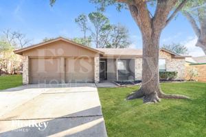 featured image of 732 Nw Ann Lois Ln