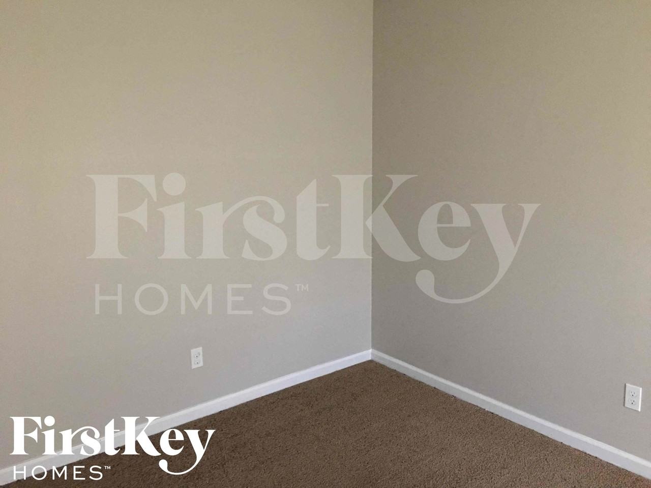 5944 Bishop Dale Dr - Photo 6 of 10