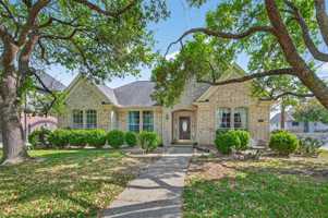 featured image of 12727 Magnolia Leaf St