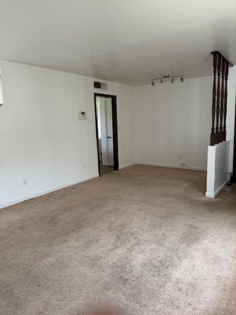 3708 Saratoga Dr - Photo 3 of 15