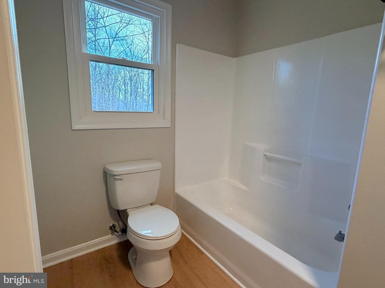 203 Sea Cliff Dr - Photo 4 of 11