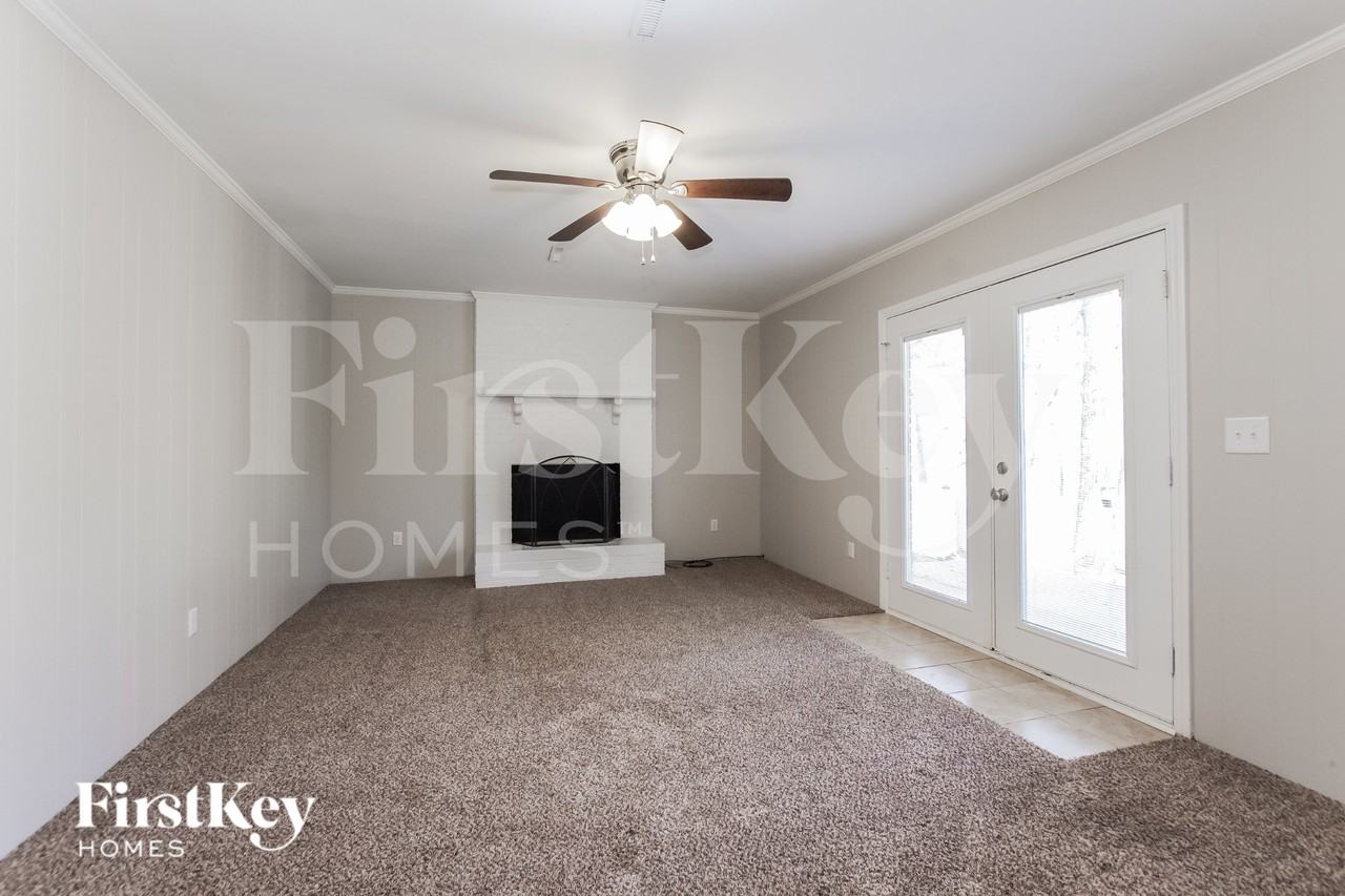 13507 Idlefield Ln - Photo 4 of 16