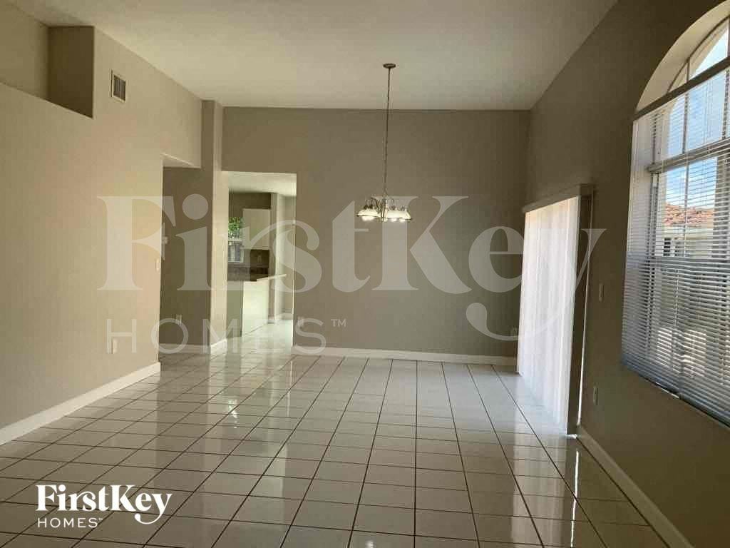 12964 Nwlane - Photo 4 of 22